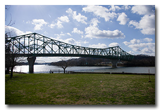 The Kanawha River and the Bartow Jones Bridge -- click to enlarge
