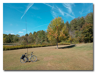 Eric's bicycle-supported mast and antenna