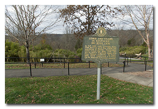 the Lewis & Clark historical marker