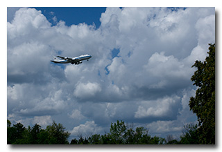 Boeing E-4B -- click to enlarge