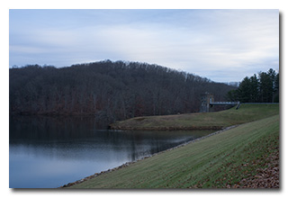 Reservior and pumphouse -- click to enlarge