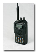 Yaesu FT-60R -- click for description and images