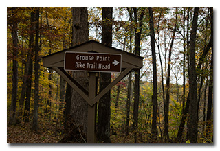 Grouse Point Trailhead sign -- click to enlarge