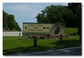 Scioto Trail State Forest and Park sign -- click to enlarge