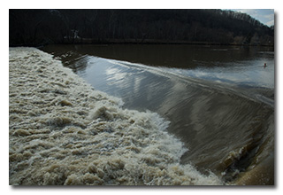 The Muskingum River roaring over the dam -- click to enlarge