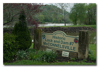 'Welcome to Historic Lock and Dam #7 McConnelsville'