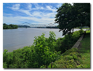 The Silver Memorial Bridge