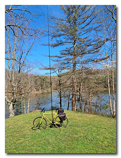 a bicycle-supported mast