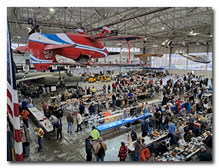 a view of the MARC Hamfest at MAPS Aviation Museum