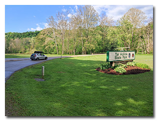 Tar Hollow State Park sign