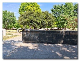 Bicentennial Capitol Mall